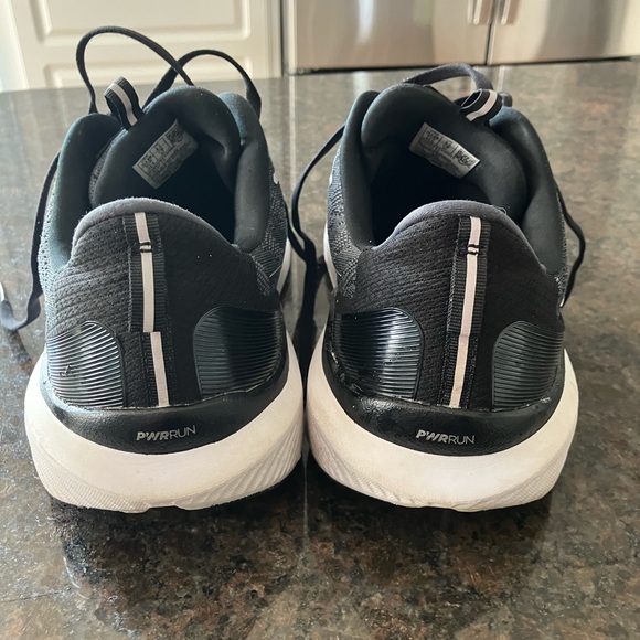 SAUCONY. Women’s shoe – echelon - Picture 2 of 7